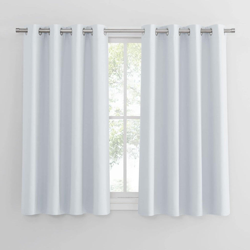 Pony Dance Greyish White Short Eyelet Curtains 45in Drop Thermal Insulated New