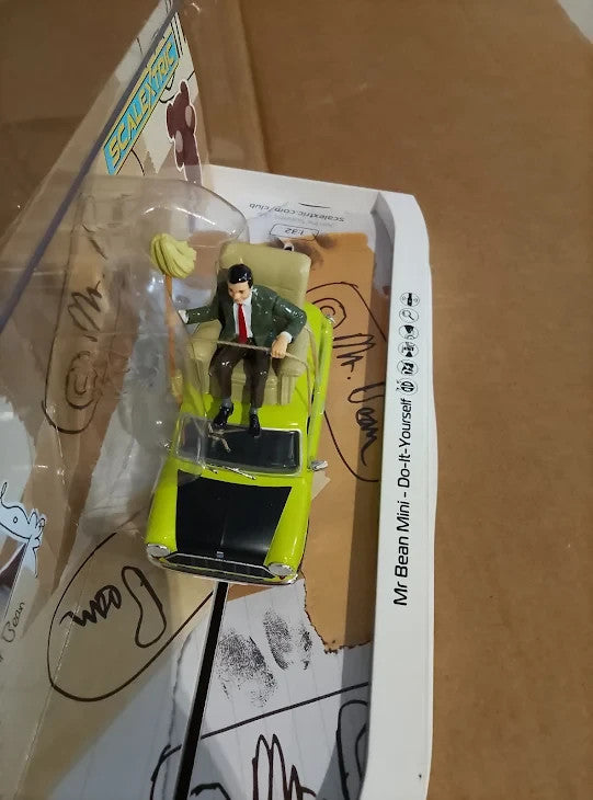 Scalextric Cars C4334 Mr Bean Mini Do It Yourself Episode Green 12x6x8cm 4+ New