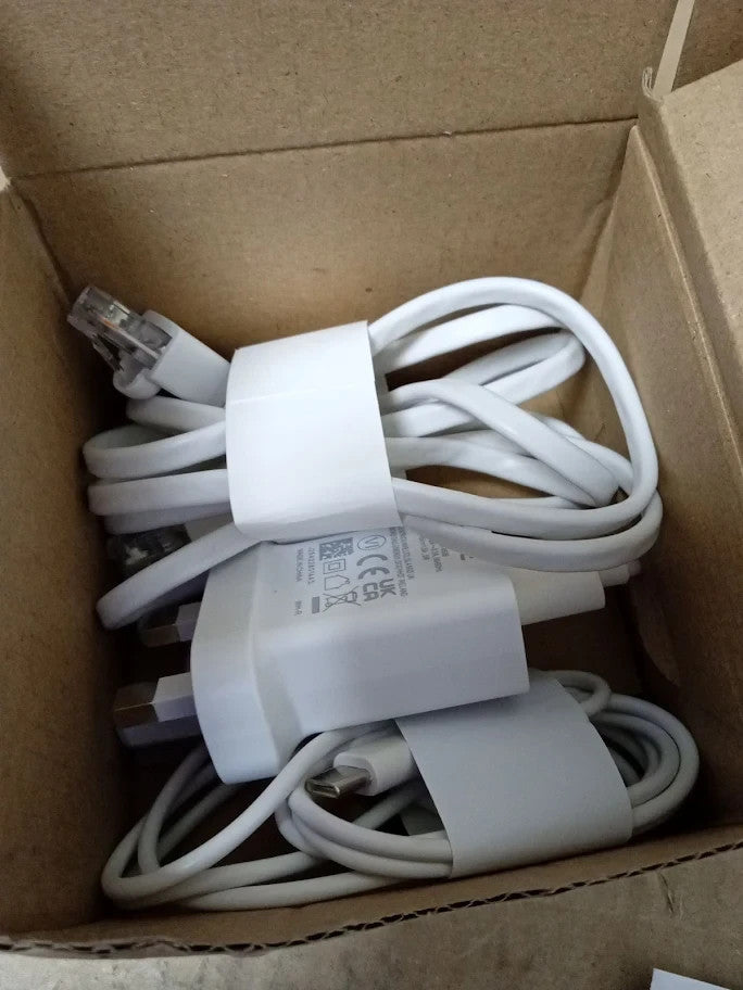 Hive Nano 3 Geolocation Based Heart Connected Hive Devises White New