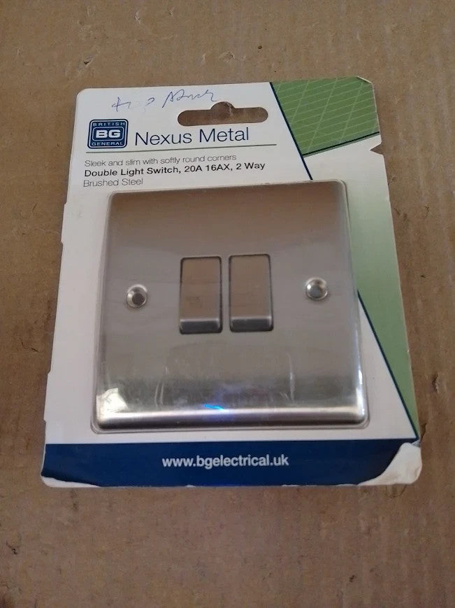 BG Electrical Double Wall Light Switch 2 Way Raised Slim Profile NBS42 20A New