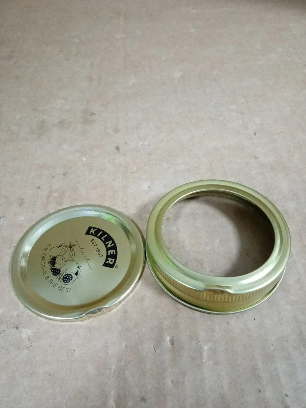 Kilner 0.5L  Lid Preservation Jar Round Glass Screw Top Storage Jam Chutney