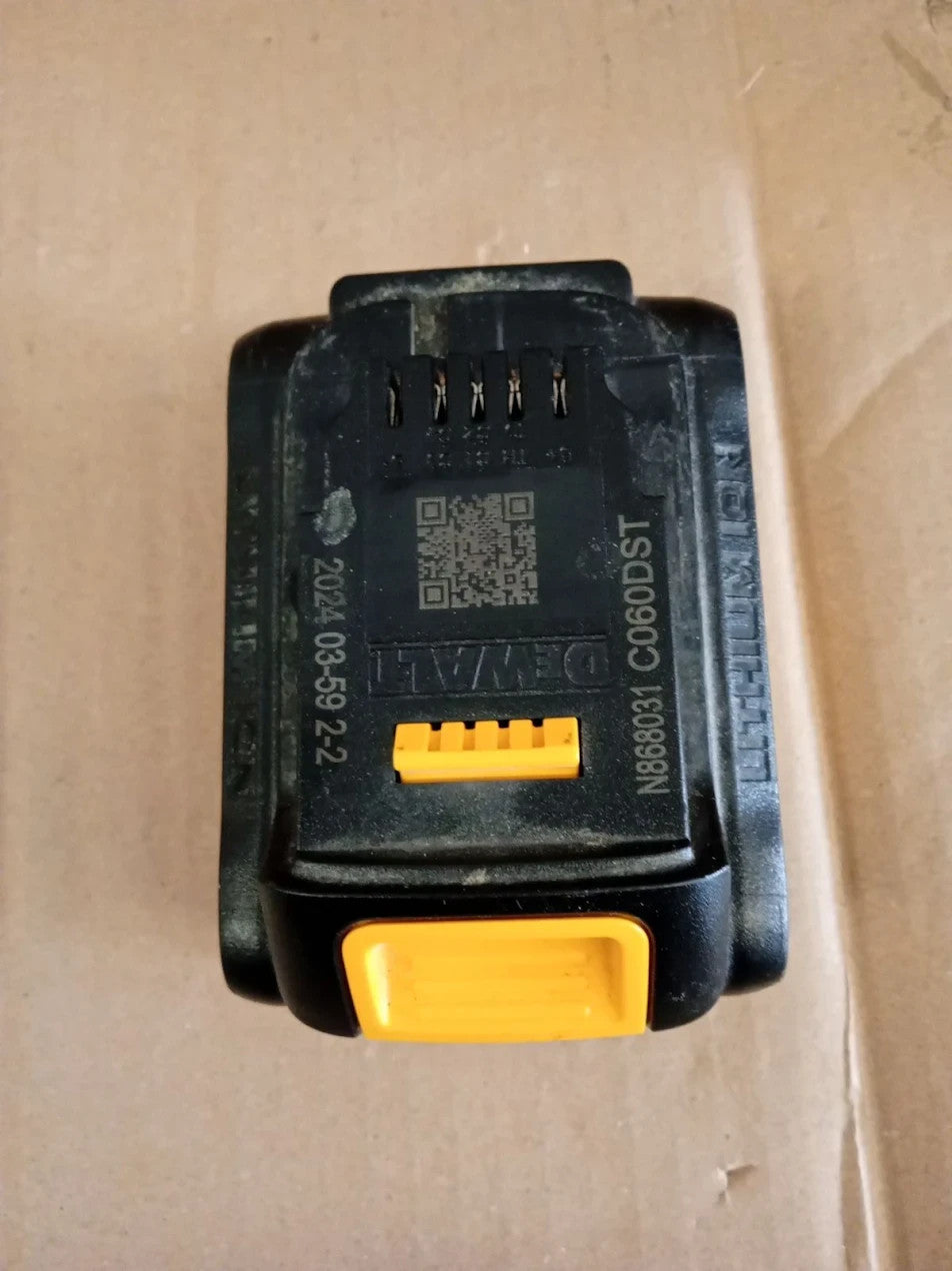 DEWALT 18V XR 4Ah Battery DCB182XJ Lithium Ion Power Tool Black Yellow