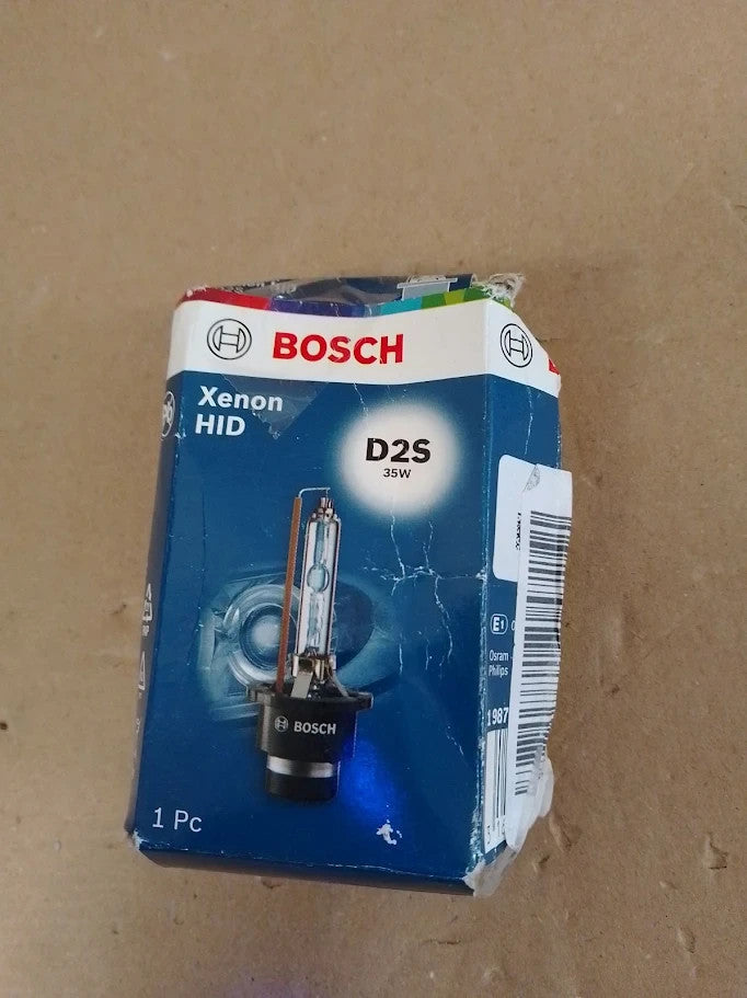 Bosch D2S Xenon HID Bulb Car Headlights 35W 250% More Light Than Halogen New