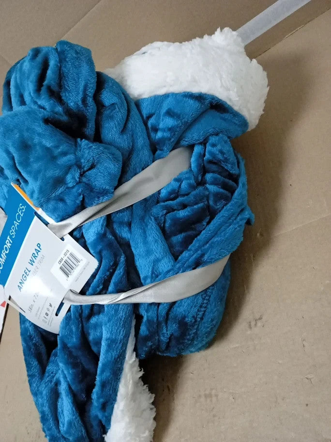 Comfort Spaces Glimmersoft Plush To Sherpa Pocket Hooded Angel Wrap 58x72in New