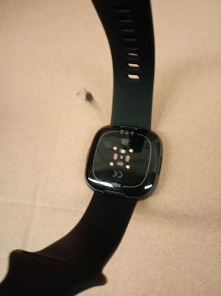 Google Fitbit Versa 4 Fitness Smartwatch Built In GPS 6 Days Batt Life