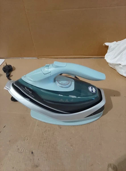 Tefal Freemove Power Cordless Steam Iron 2600W 220g Min Steam Boost 21x10.6cm