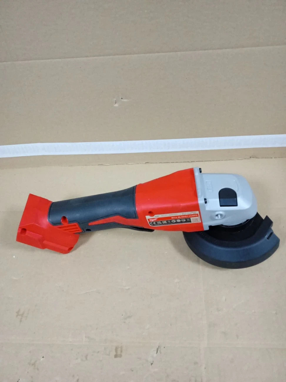 Milwaukee M18FSAGV115XPDB0X M18 Fuel Breaking Grinder Paddle Switch Naked