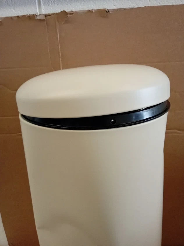 Habitat 30Litre Round Kitchen Pedal Bin Made From Carbon Steel Matt Cream