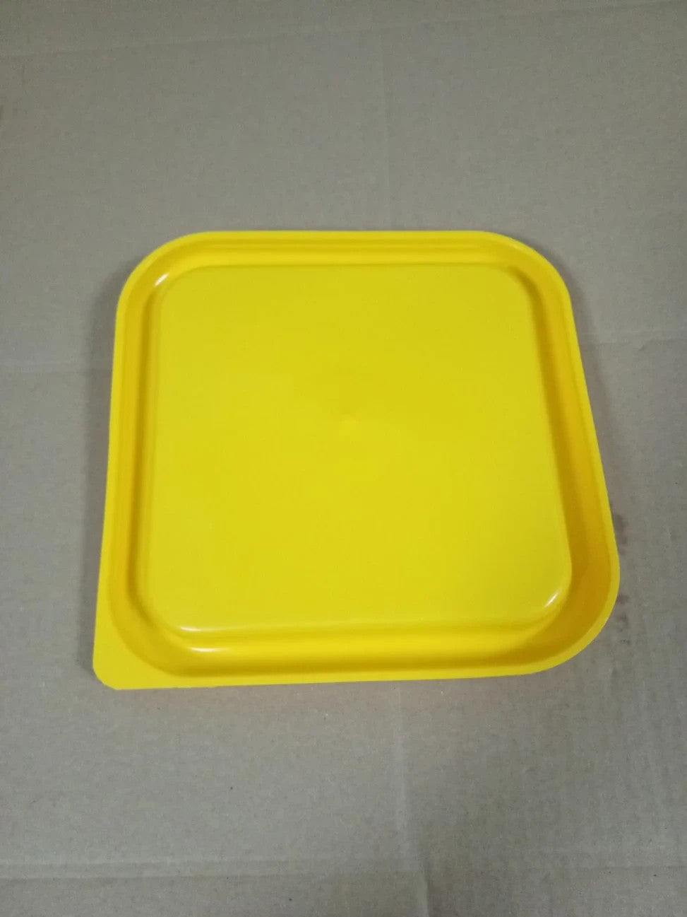 Hygiplas Square Yellow Lid Fit Small 1.5/3.5L Dishwasher Safe Tight Seal
