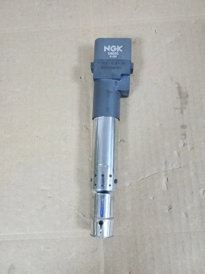 NGK U5020 Ignition Coil 48065 Black Car Replacement Part Weiblich Durable
