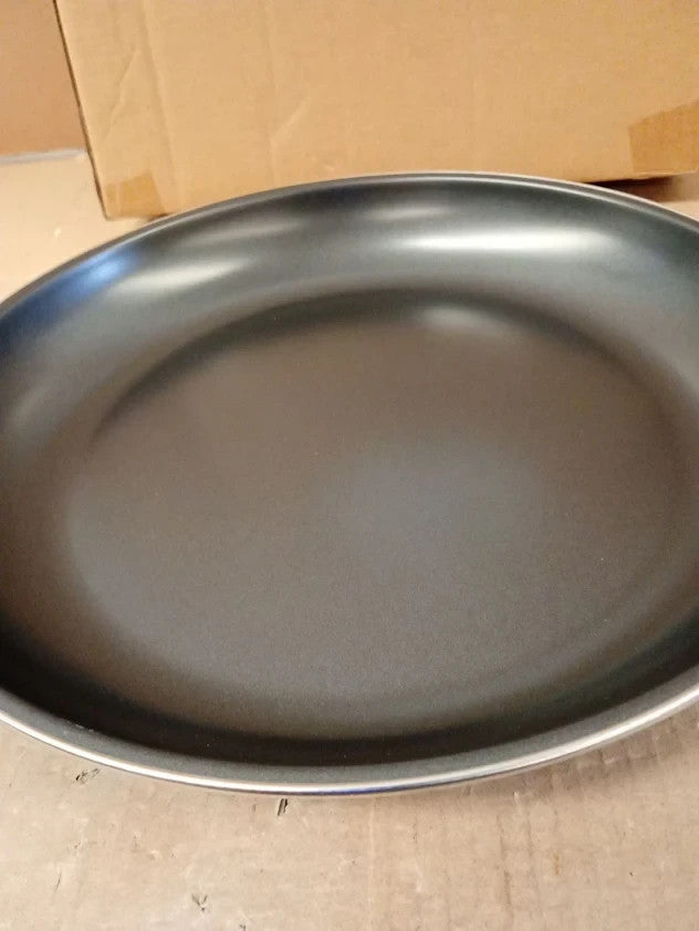 Basics 30cm Frying Pan Interior Exterior Material Carbon Steel Black New