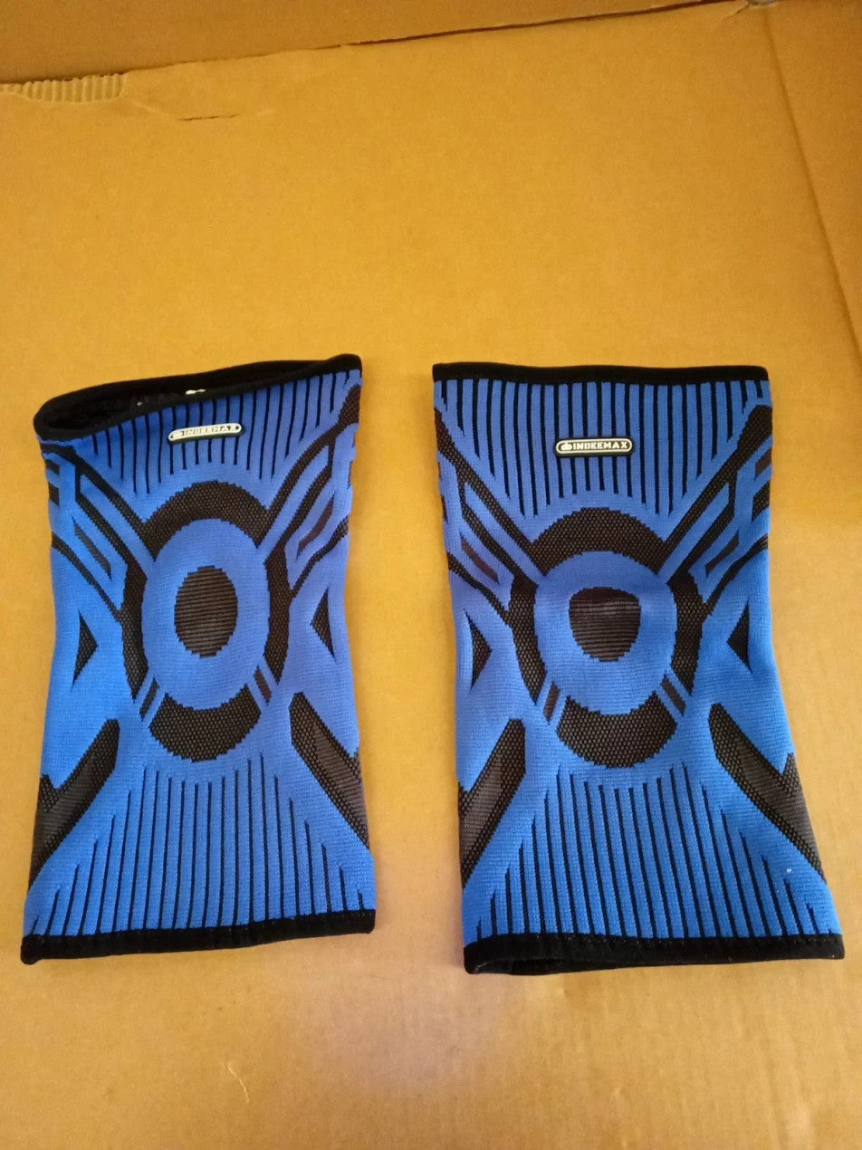 INDEEMAX Knee Support Sleeves Pair Compression Sports Running Gym Brace M New